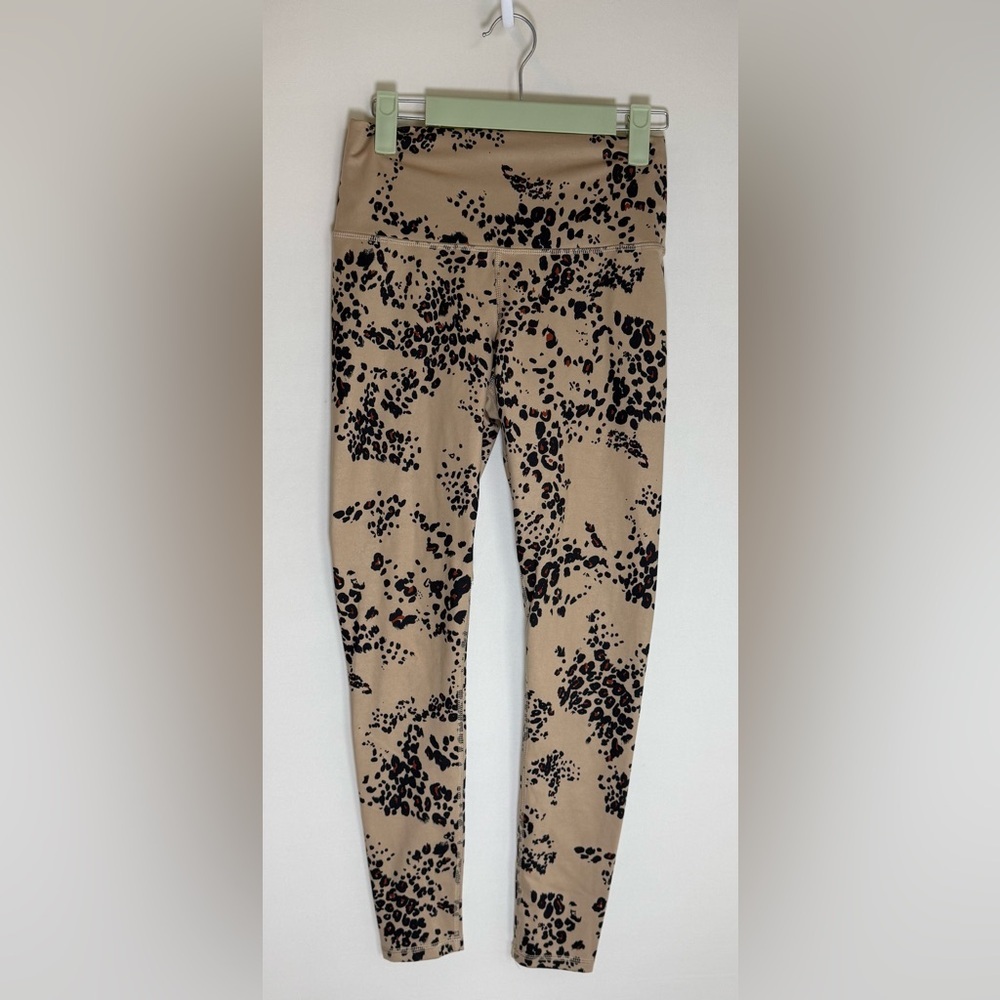Champion leopard leggings • Women’s size small